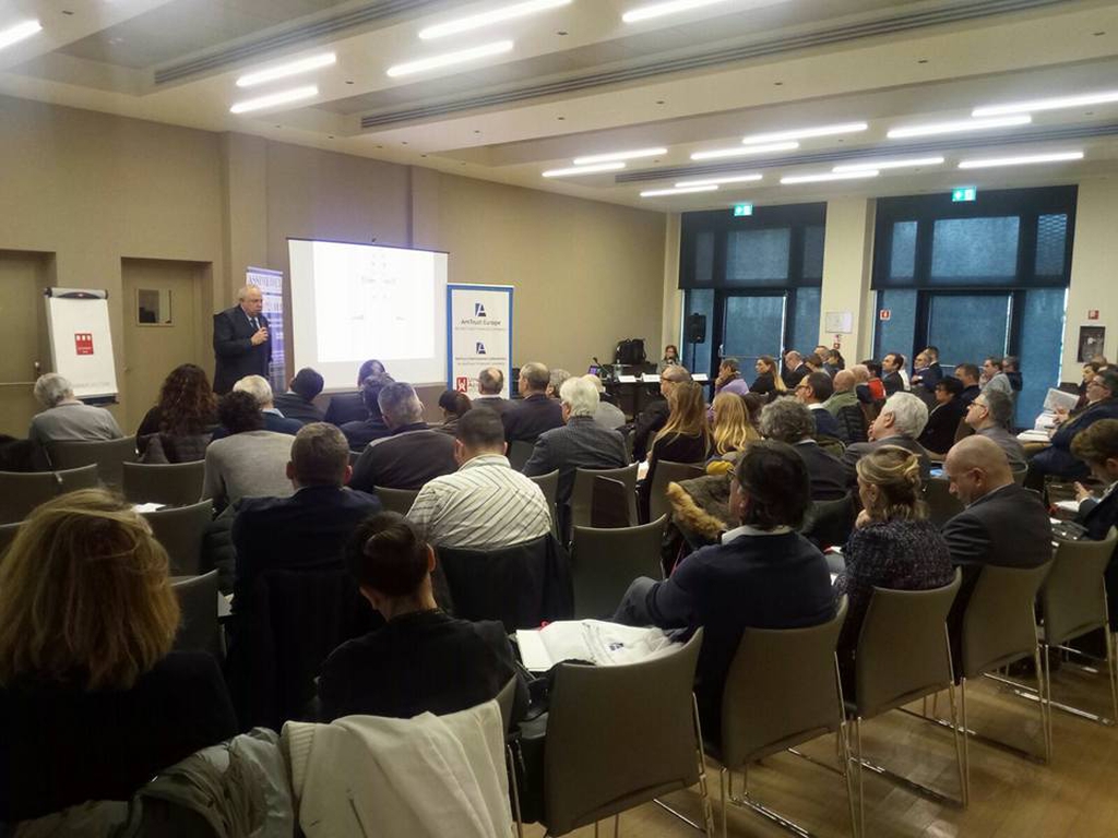 Il primo incontro, oggi a Bologna, del roadshow Assicurare la sanità